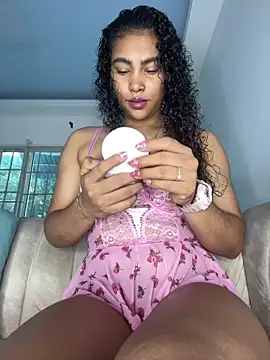 Snapshot of SophieD chatting on 12, 3, 2026 SophieD online show from 12, 3, 2026