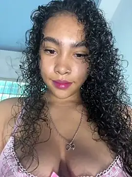 Snapshot of SophieD chatting on 13, 3, 2026 SophieD online show from 13, 3, 2026