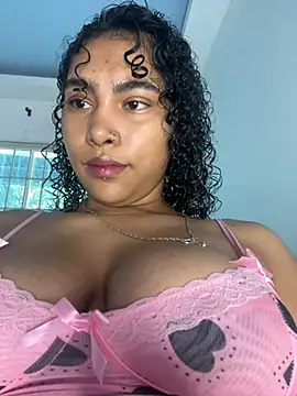 Snapshot of SophieD chatting on 16, 4, 2026 SophieD online show from 16, 4, 2026