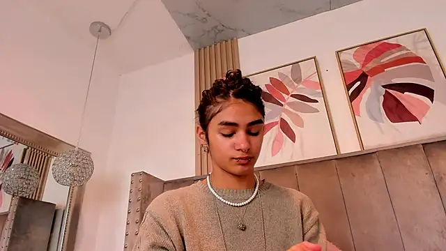 Puffy Hearts online show from 9, 9, 2025