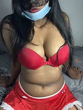 Snapshot of boobybriyana chatting on 8, 11, 2025 boobybriyana online show from 8, 11, 2025