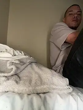 AlphaMasterXxx online show from 17, 10, 2025