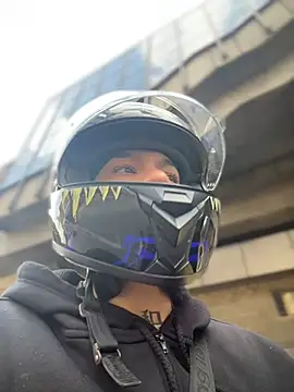 AlphaMasterXxx online show from 9, 11, 2025