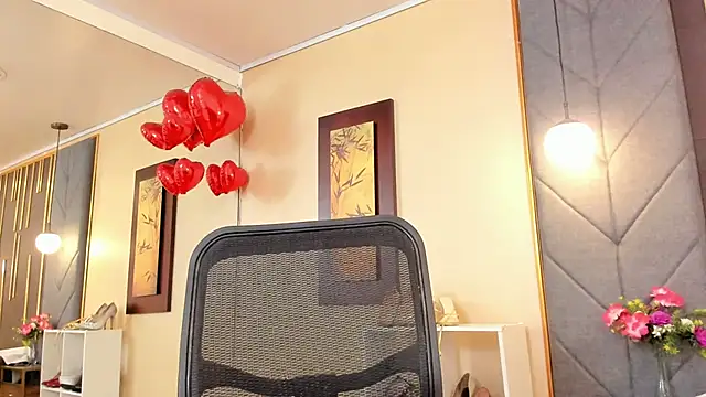 OliviGrace online show from 17, 12, 2025