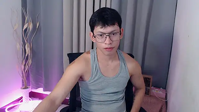 pinkcock froi2305 online show from 17, 4, 2026