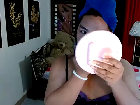 TSbrianaHugeCock online show from 11, 5, 2026