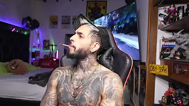 logan hugh8 online show from 24, 3, 2026