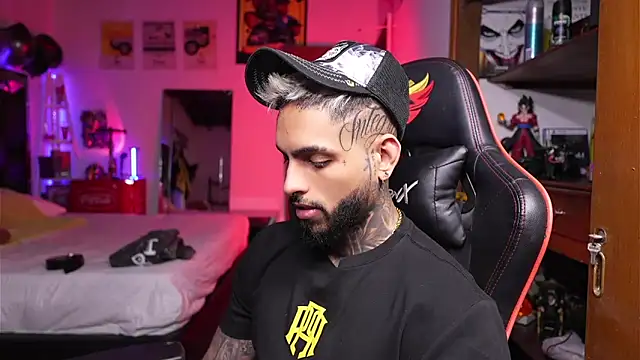 logan hugh8 online show from 1, 4, 2026