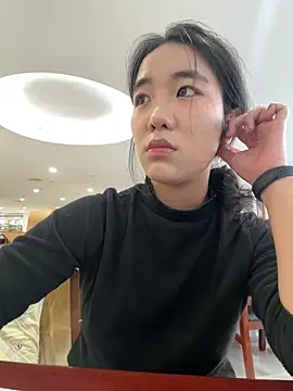 luluya1314 online show from 8, 1, 2026