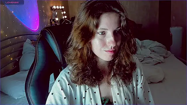 Snapshot of Agata_in_Wonderland chatting on 9, 9, 2025 Agata in Wonderland online show from 9, 9, 2025