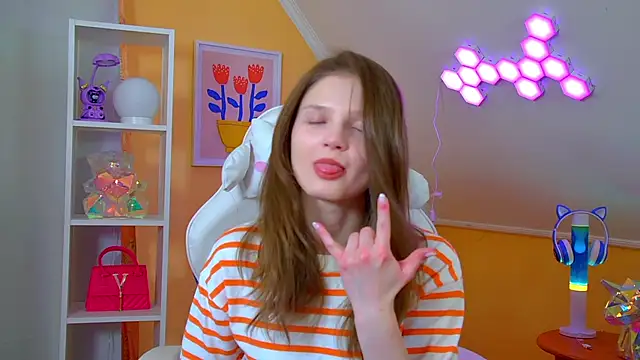 Snapshot of JaneRosen chatting on 25, 4, 2026 JaneRosen online show from 25, 4, 2026