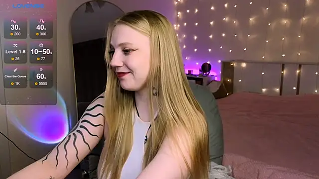 RebeccaAster online show from 16, 9, 2025