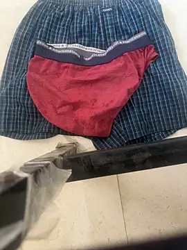 Snapshot of longfuckk chatting on 11, 3, 2026 longfuckk online show from 11, 3, 2026