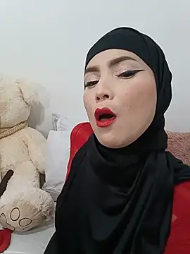 Snapshot of jamila_zair chatting on 6, 6, 2026 jamila zair online show from 6, 6, 2026