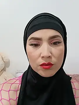 Snapshot of jamila_zair chatting on 13, 6, 2026 jamila zair online show from 13, 6, 2026