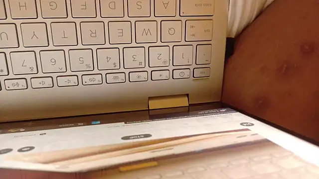 Snapshot of Dallasbest214 chatting on 24, 10, 2025 Dallasbest214 online show from 24, 10, 2025