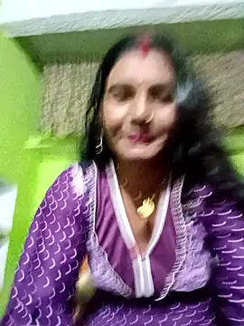 Snapshot of ZIVAA chatting on 6, 4, 2026 ZIVAA online show from 6, 4, 2026