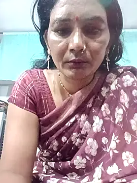 Snapshot of ZIVAA chatting on 8, 4, 2026 ZIVAA online show from 8, 4, 2026