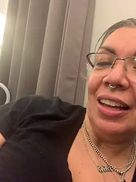 dieseldame1313 online show from 13, 3, 2026