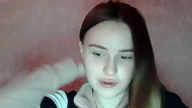 SweetLoraa online show from 14, 12, 2025