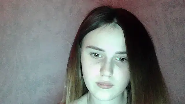 SweetLoraa online show from 14, 3, 2026