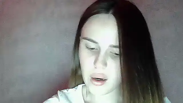 Snapshot of SweetLoraa chatting on 8, 6, 2026 SweetLoraa online show from 8, 6, 2026