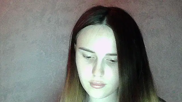 Snapshot of SweetLoraa chatting on 10, 6, 2026 SweetLoraa online show from 10, 6, 2026