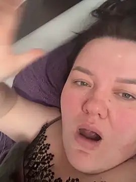 SunnyLeila2101 online show from 28, 11, 2025