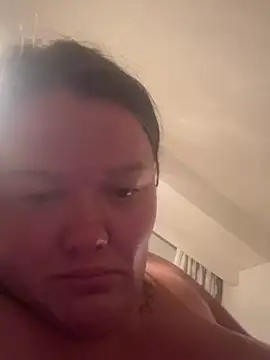 Snapshot of SunnyLeila2101 chatting on 19, 7, 2026 SunnyLeila2101 online show from 19, 7, 2026