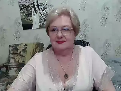 Snapshot of Renata62011 chatting on 19, 4, 2026 Renata62011 online show from 19, 4, 2026