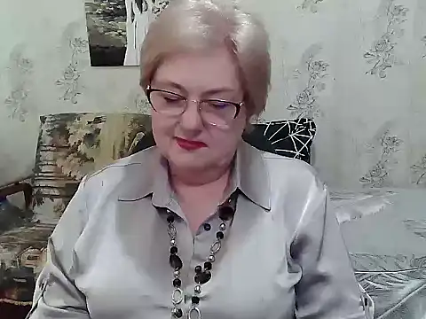 Snapshot of Renata62011 chatting on 18, 5, 2026 Renata62011 online show from 18, 5, 2026