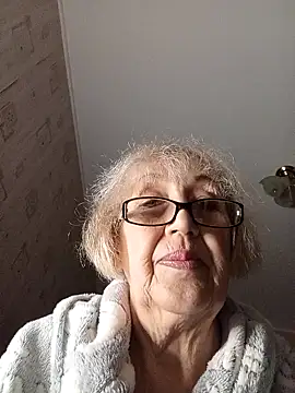 Snapshot of Anatolia5961 chatting on 17, 12, 2025 Anatolia5961 online show from 17, 12, 2025