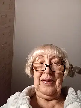 Snapshot of Anatolia5961 chatting on 5, 1, 2026 Anatolia5961 online show from 5, 1, 2026