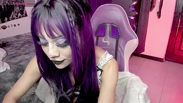 GothKitten666 online show from 14, 6, 2026