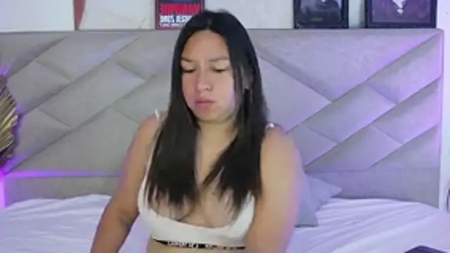 BellaRoux1 online show from 30, 10, 2025