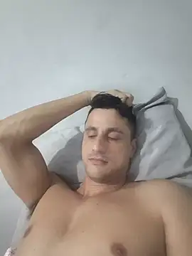 Snapshot of Caiostripchat chatting on 19, 7, 2026 Caiostripchat online show from 19, 7, 2026