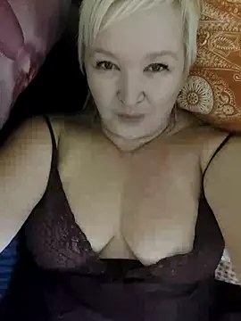 Snapshot of ForgeMeNot51 chatting on 23, 10, 2025 ForgeMeNot51 online show from 23, 10, 2025