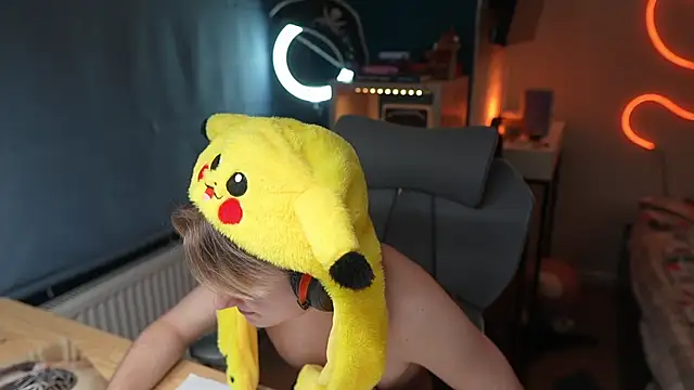 Snapshot of Serxyi chatting on 11, 1, 2026 Serxyi online show from 11, 1, 2026