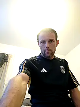 Snapshot of SexSavrem06 chatting on 14, 10, 2025 SexSavrem06 online show from 14, 10, 2025