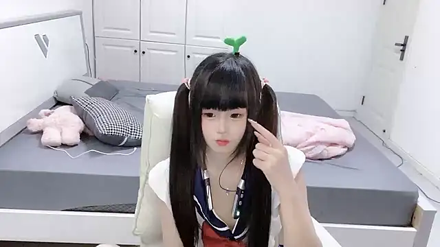 xinxin-966 online show from 10, 10, 2025