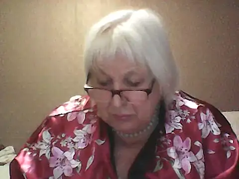 Snapshot of Alexia64231 chatting on 14, 9, 2025 Alexia64231 online show from 14, 9, 2025
