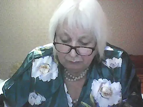 Snapshot of Alexia64231 chatting on 24, 9, 2025 Alexia64231 online show from 24, 9, 2025