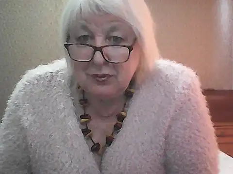 Snapshot of Alexia64231 chatting on 27, 9, 2025 Alexia64231 online show from 27, 9, 2025