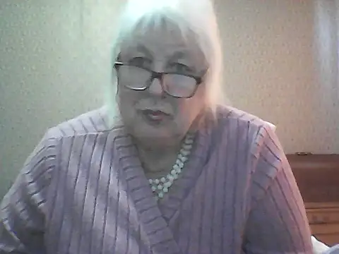 Snapshot of Alexia64231 chatting on 29, 9, 2025 Alexia64231 online show from 29, 9, 2025