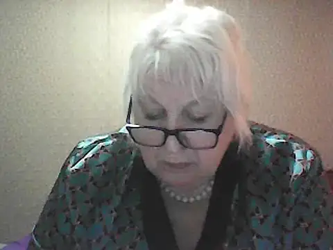 Snapshot of Alexia64231 chatting on 9, 10, 2025 Alexia64231 online show from 9, 10, 2025