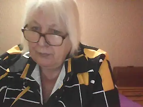Snapshot of Alexia64231 chatting on 17, 10, 2025 Alexia64231 online show from 17, 10, 2025