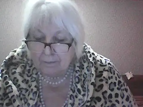 Snapshot of Alexia64231 chatting on 21, 10, 2025 Alexia64231 online show from 21, 10, 2025