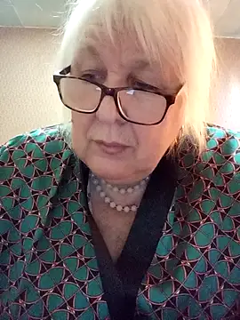 Snapshot of Alexia64231 chatting on 29, 10, 2025 Alexia64231 online show from 29, 10, 2025