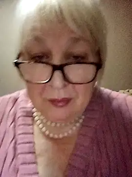 Snapshot of Alexia64231 chatting on 9, 11, 2025 Alexia64231 online show from 9, 11, 2025