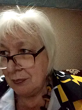 Snapshot of Alexia64231 chatting on 16, 11, 2025 Alexia64231 online show from 16, 11, 2025